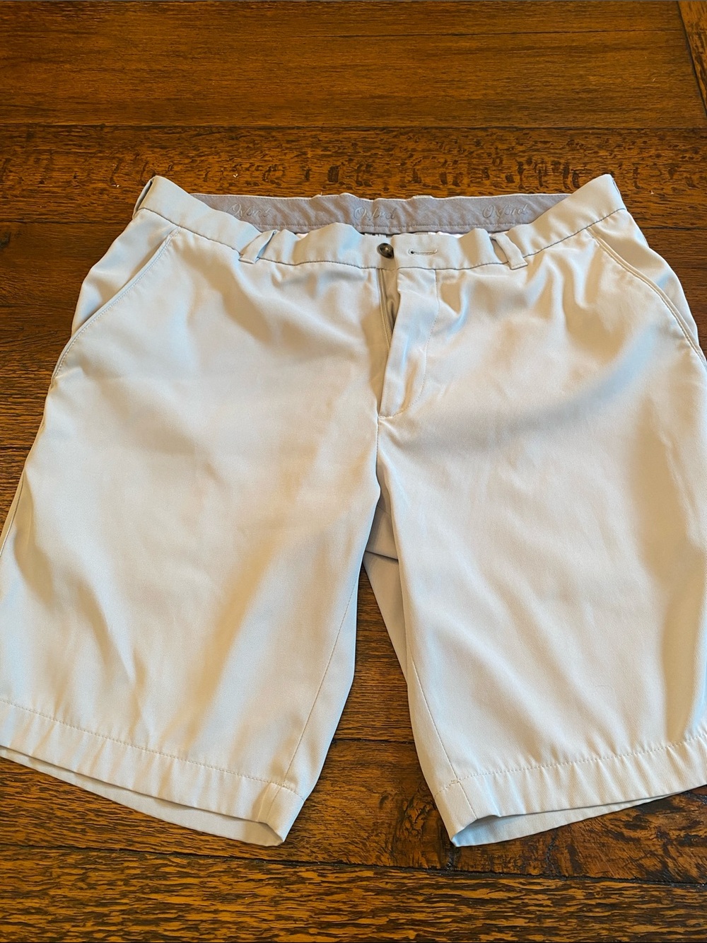 Men's Beige Oxford Shorts - Classic Summer Style